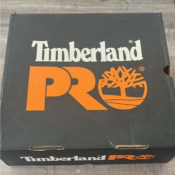 Timberland PRO Men\'s Brown Work Boots